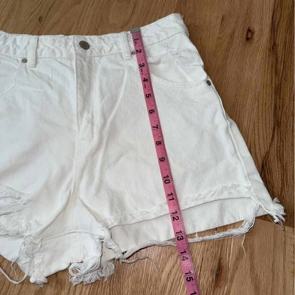 Rolla’s Dusters Shorts High Rise Slim Distressed Vintage White Worn Size 27